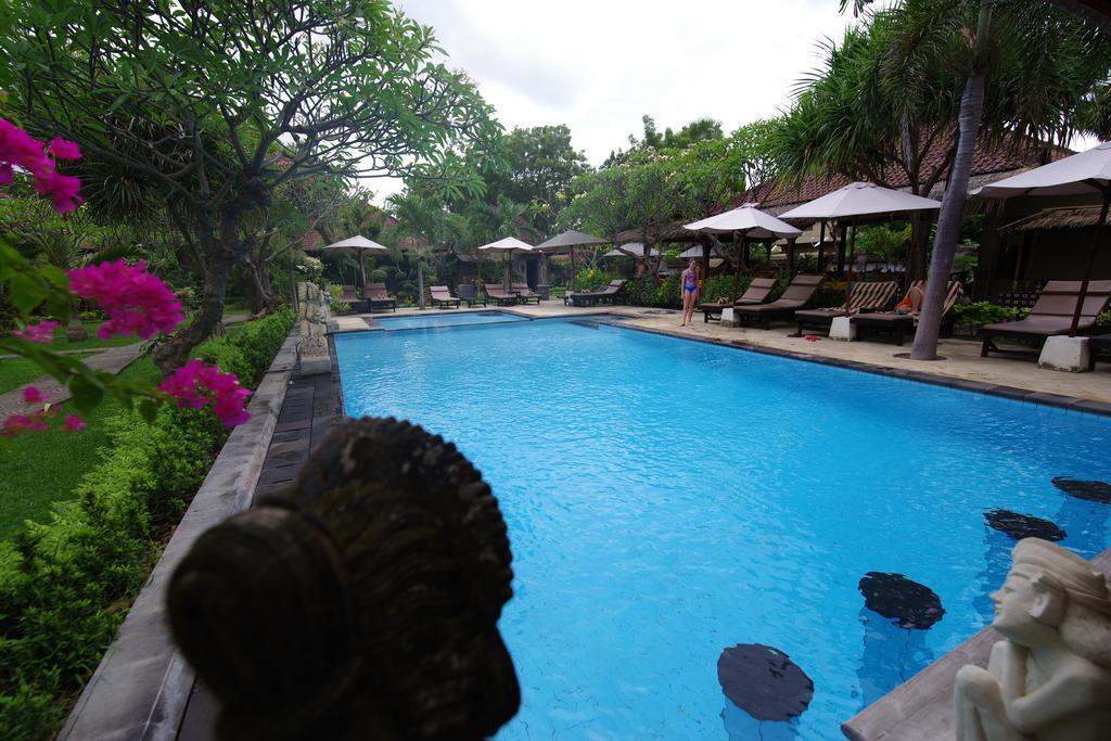 Hotel Tirta Sari Bungalow Pemuteran Exterior foto